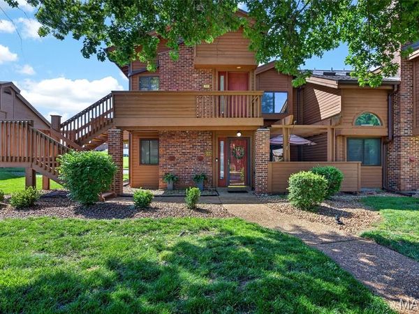 208 Kipling Way, Weldon Spring, MO 63304