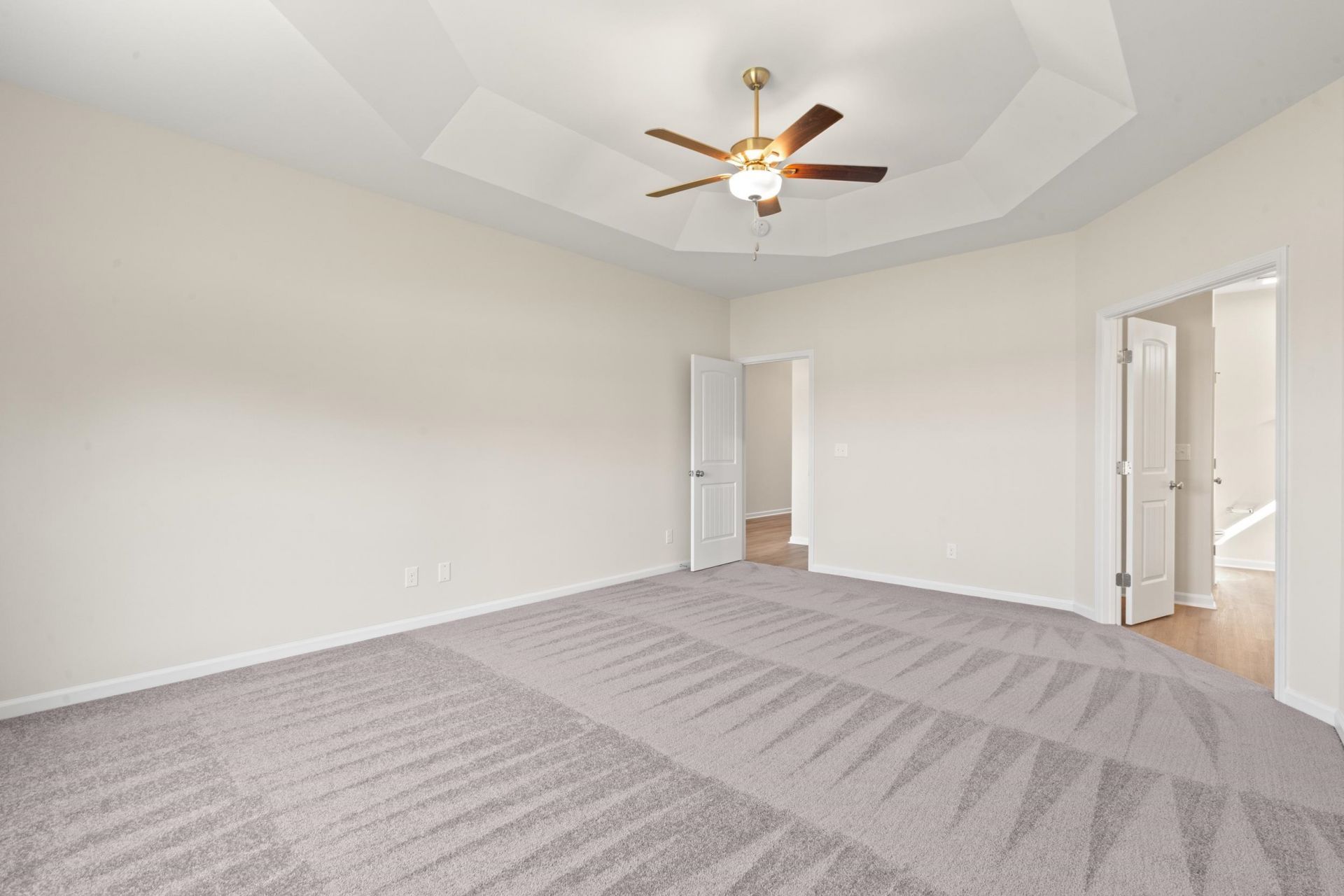 5105 Water Breeze Ct.  Photo 7