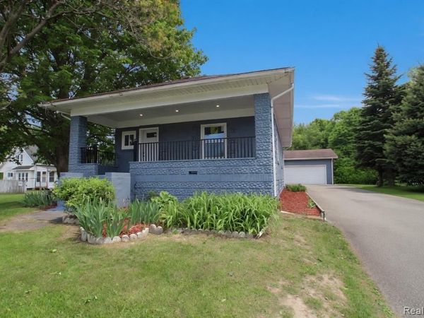 3280 E Atherton Road , Burton, MI 48529