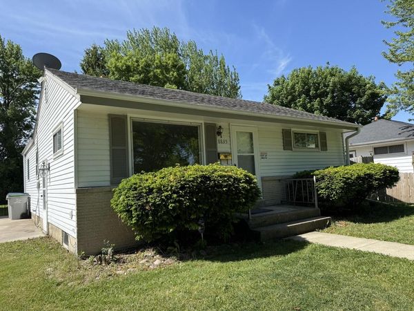 8835 W Bender AVENUE, Milwaukee, WI 53225