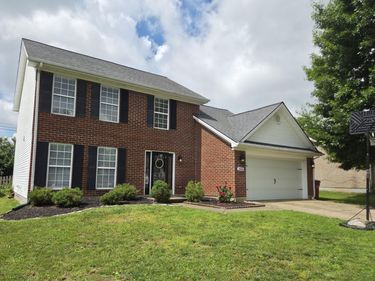 204 Stonehaven Drive, Nicholasville, KY 40356