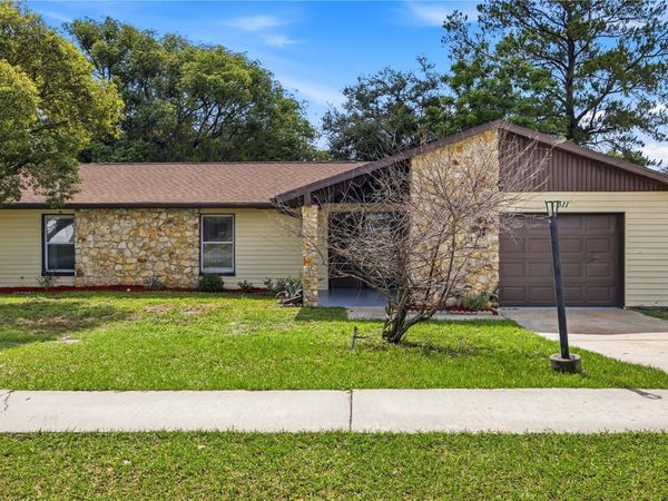 311 MARION OAKS DRIVE , OCALA, FL 34473