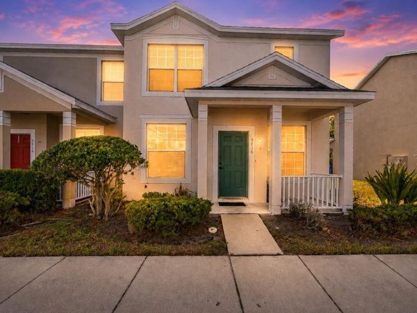 9816 CARLSDALE DRIVE , RIVERVIEW, FL 33578
