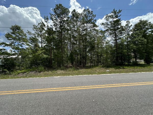 Lot 7 E Picasso Circle, DeFuniak Springs, FL 32433