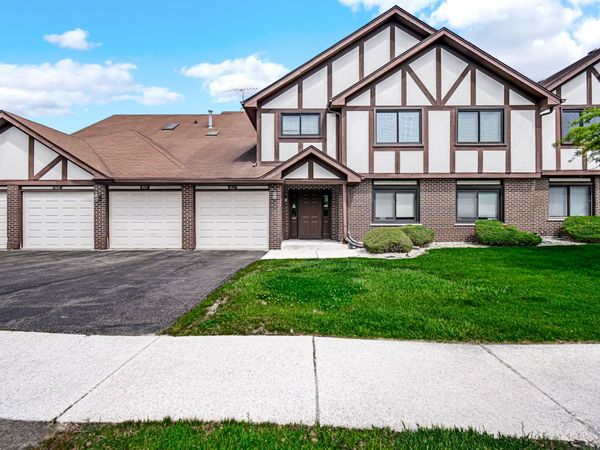 3417 Huntley Terrace , Crete, IL 60417
