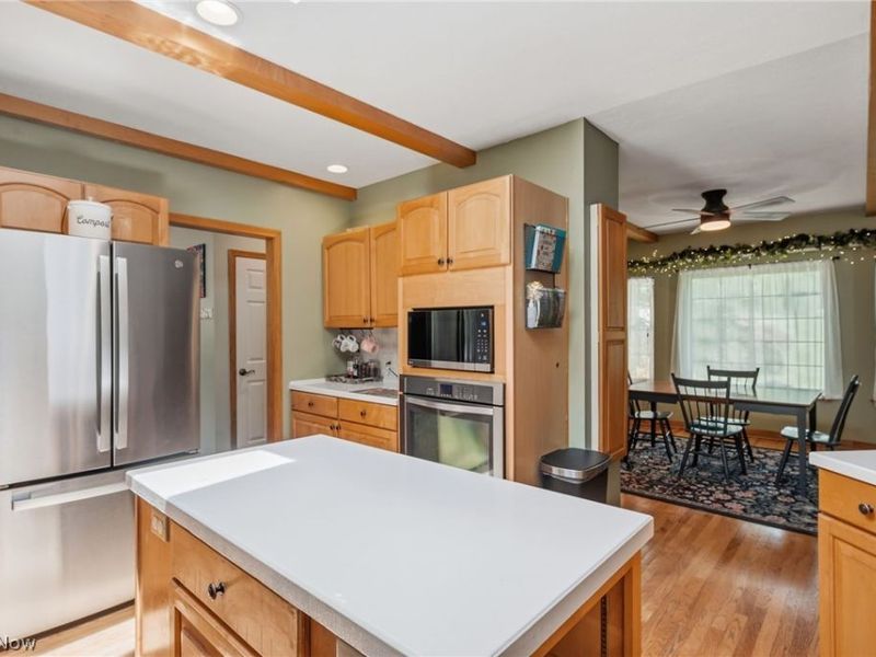6308 Manchester Road, New Franklin, OH 44216 Photo 14