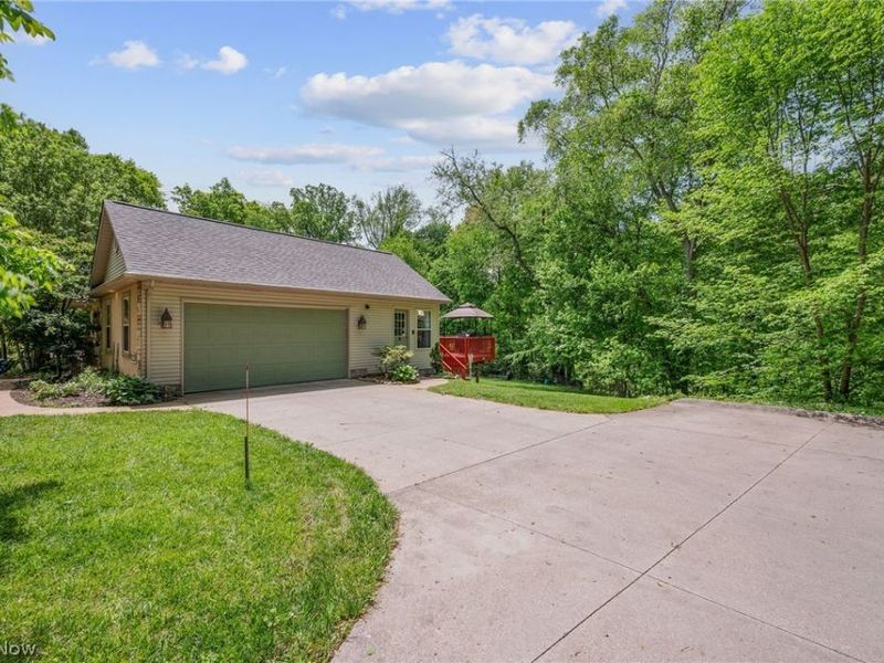 6308 Manchester Road, New Franklin, OH 44216 Photo 45