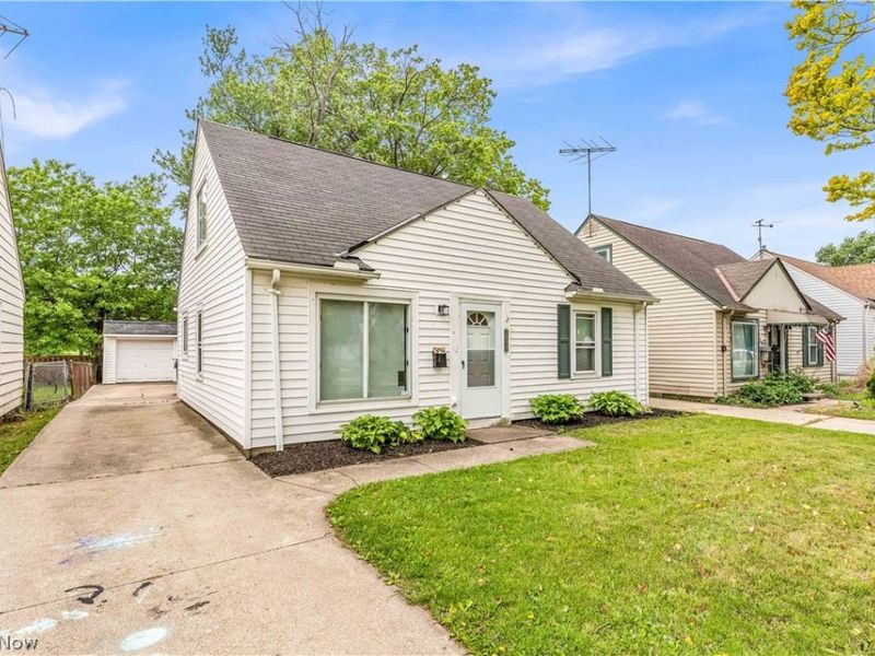 18517 Homeway Road, Cleveland, OH 44135 Photo 1
