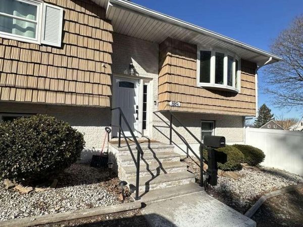 889 North Street, Freeland, PA 18224