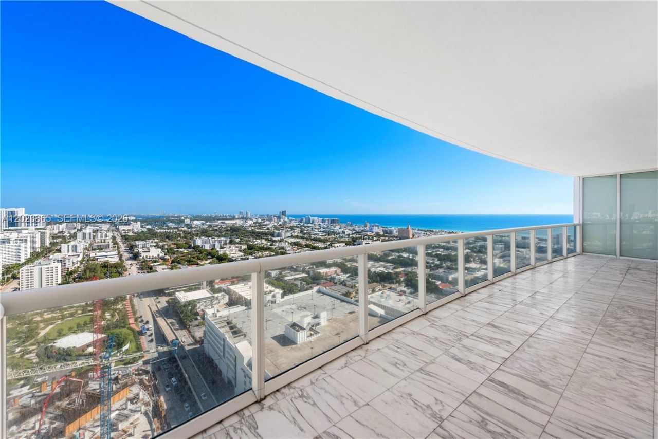 450 Alton Rd , Unit 3206, Miami Beach, FL 33139 Photo
