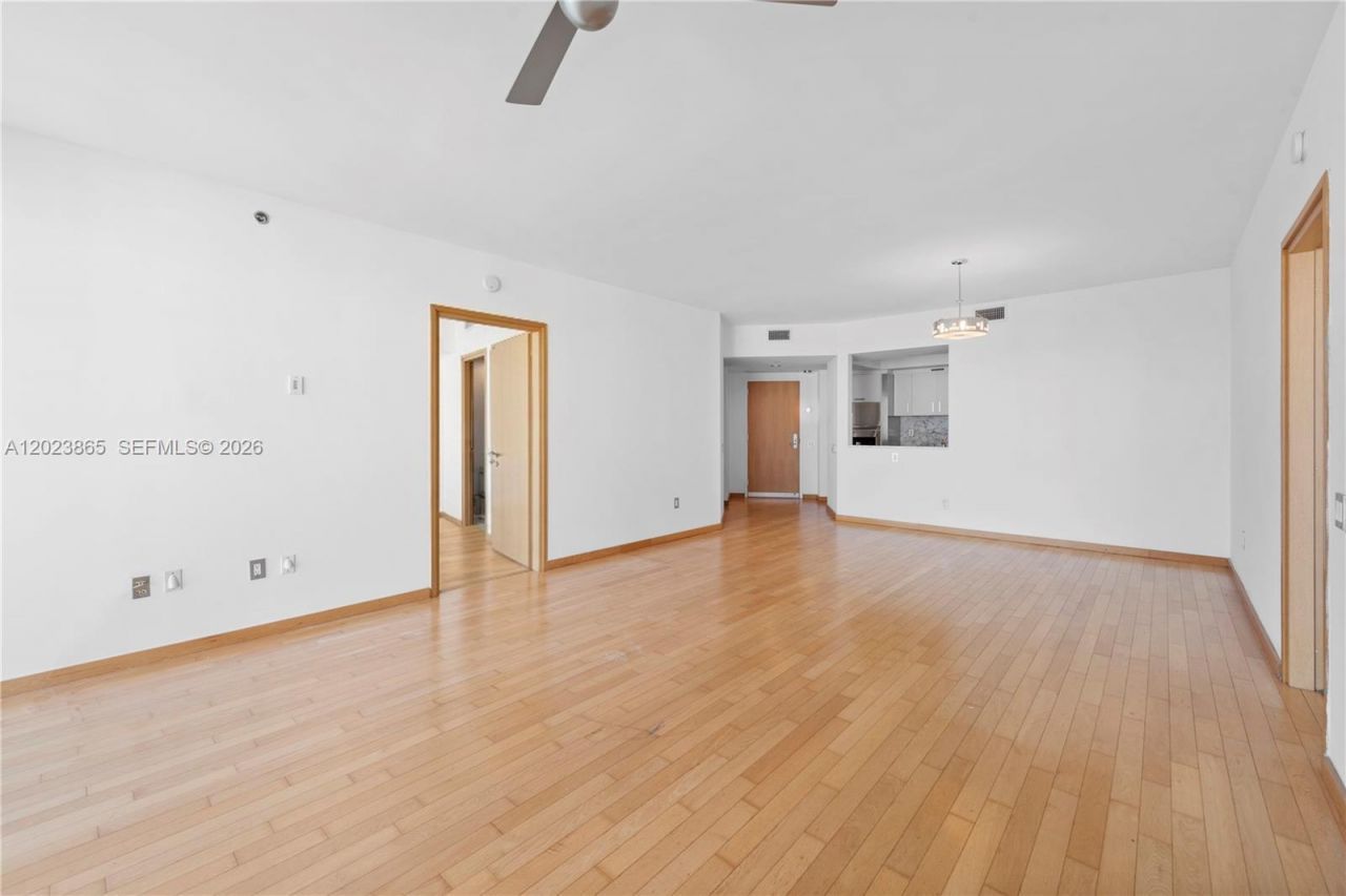 450 Alton Rd , Unit 3206, Miami Beach, FL 33139 Photo
