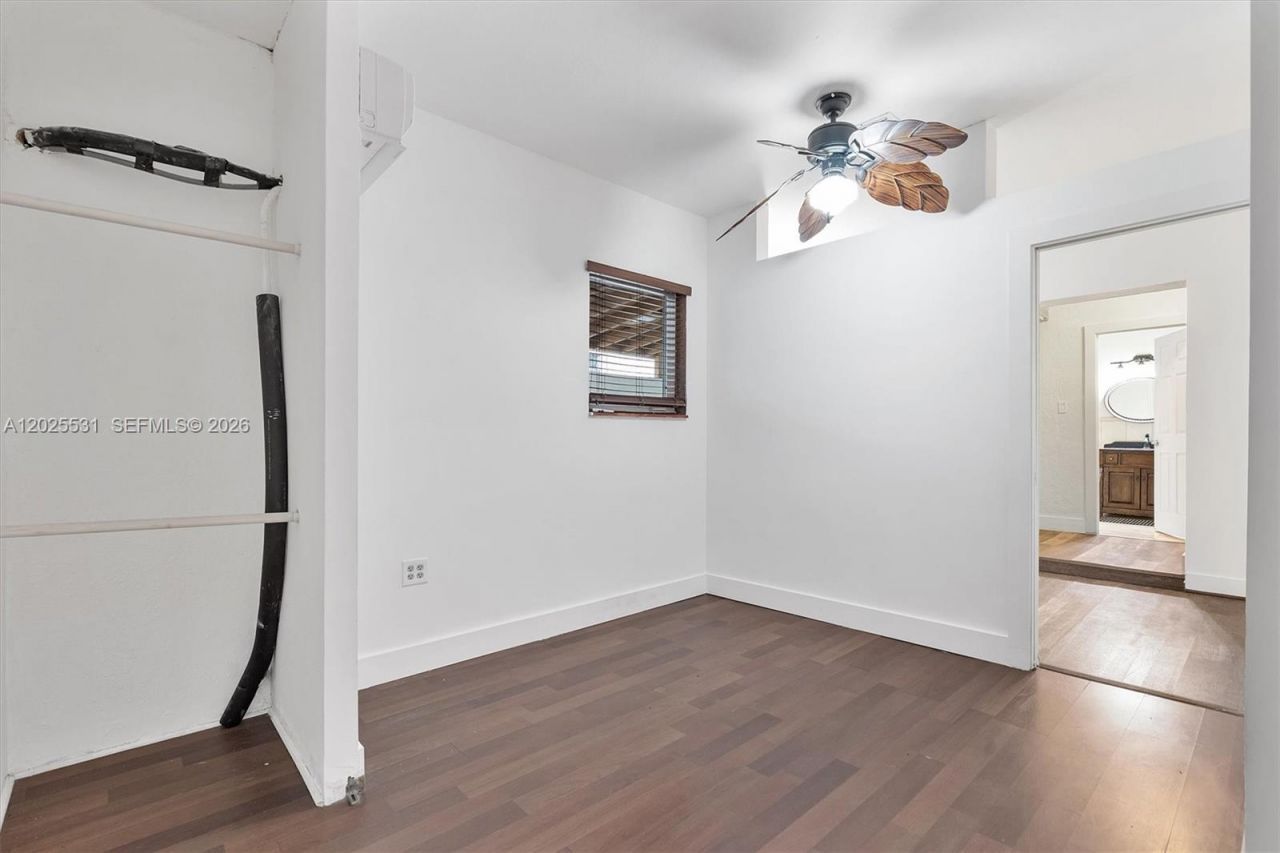 3951 SW 2nd Ter , Unit 3951, Miami, FL 33134 Photo