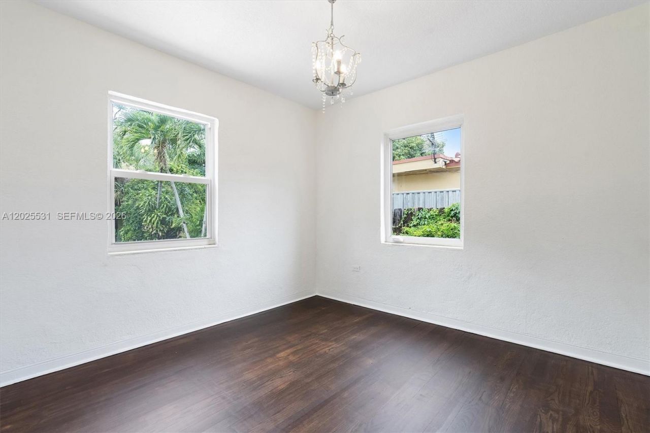 3951 SW 2nd Ter , Unit 3951, Miami, FL 33134 Photo