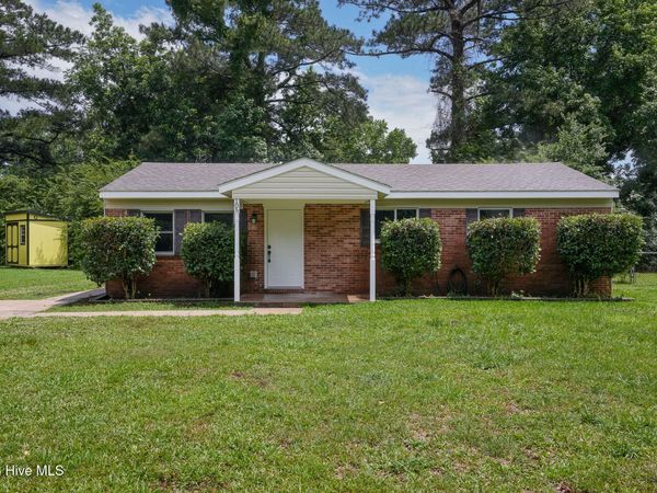 105 Ramsey Drive, Jacksonville, NC 28540