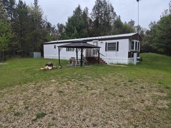 W7470 34th Street, New Lisbon, WI 53950