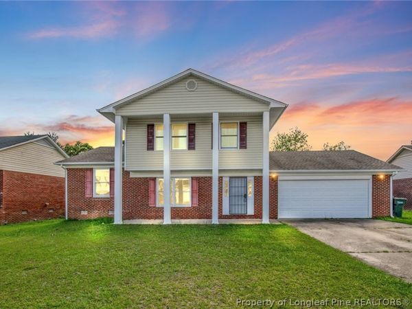 924 Scully Drive, Fayetteville, NC 28314