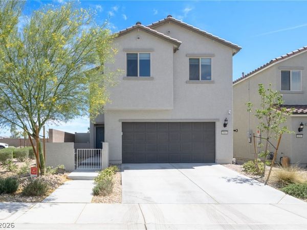 6860 Toros Street , Las Vegas, NV 89086