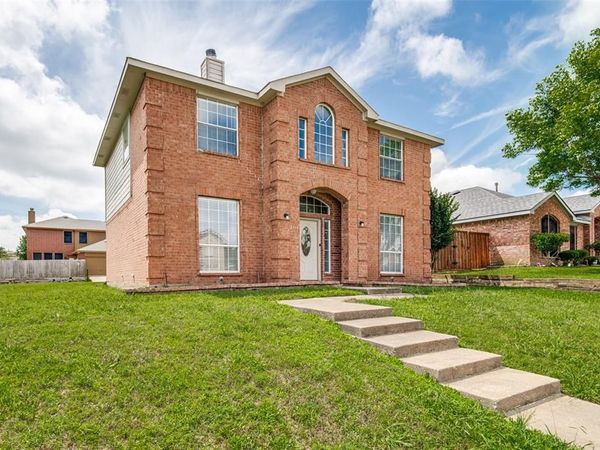 2416 Redfield Drive, Mesquite, TX 75181