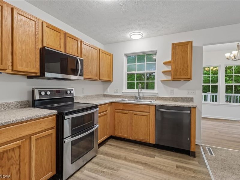 3315 Hidden Brook Drive, Ravenna, OH 44266 Photo 21