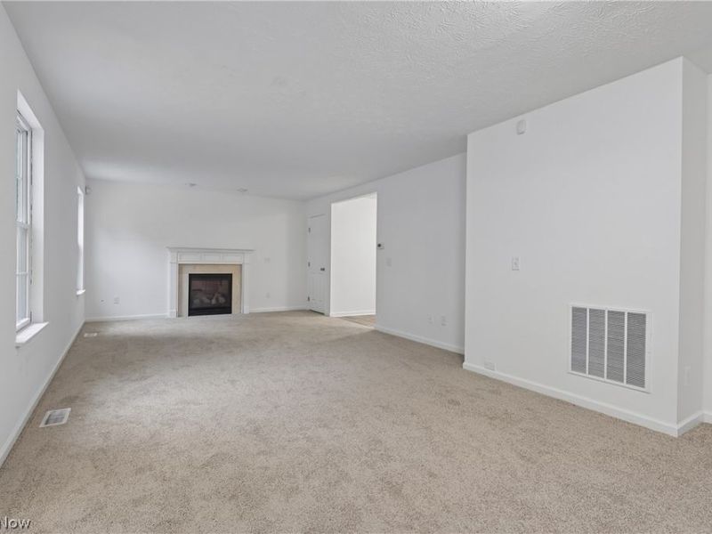 3315 Hidden Brook Drive, Ravenna, OH 44266 Photo 3