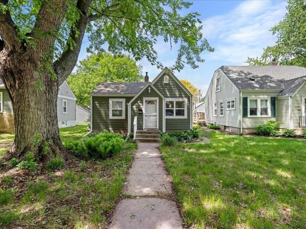5516 34th Avenue S, Minneapolis, MN 55417