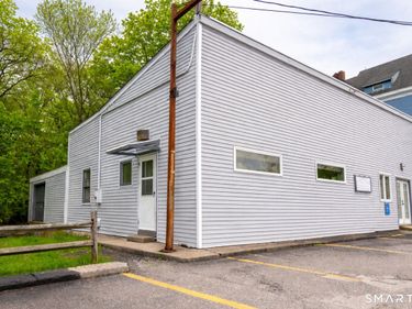 2 River , Lisbon, CT 06351
