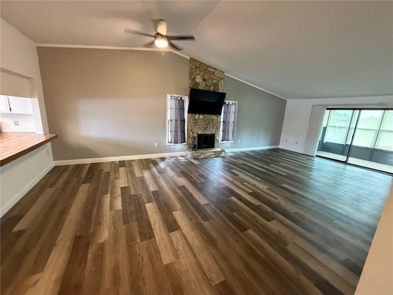 9980 Eagles Point Circle , Unit 3, Port Richey, FL 34668 Photo
