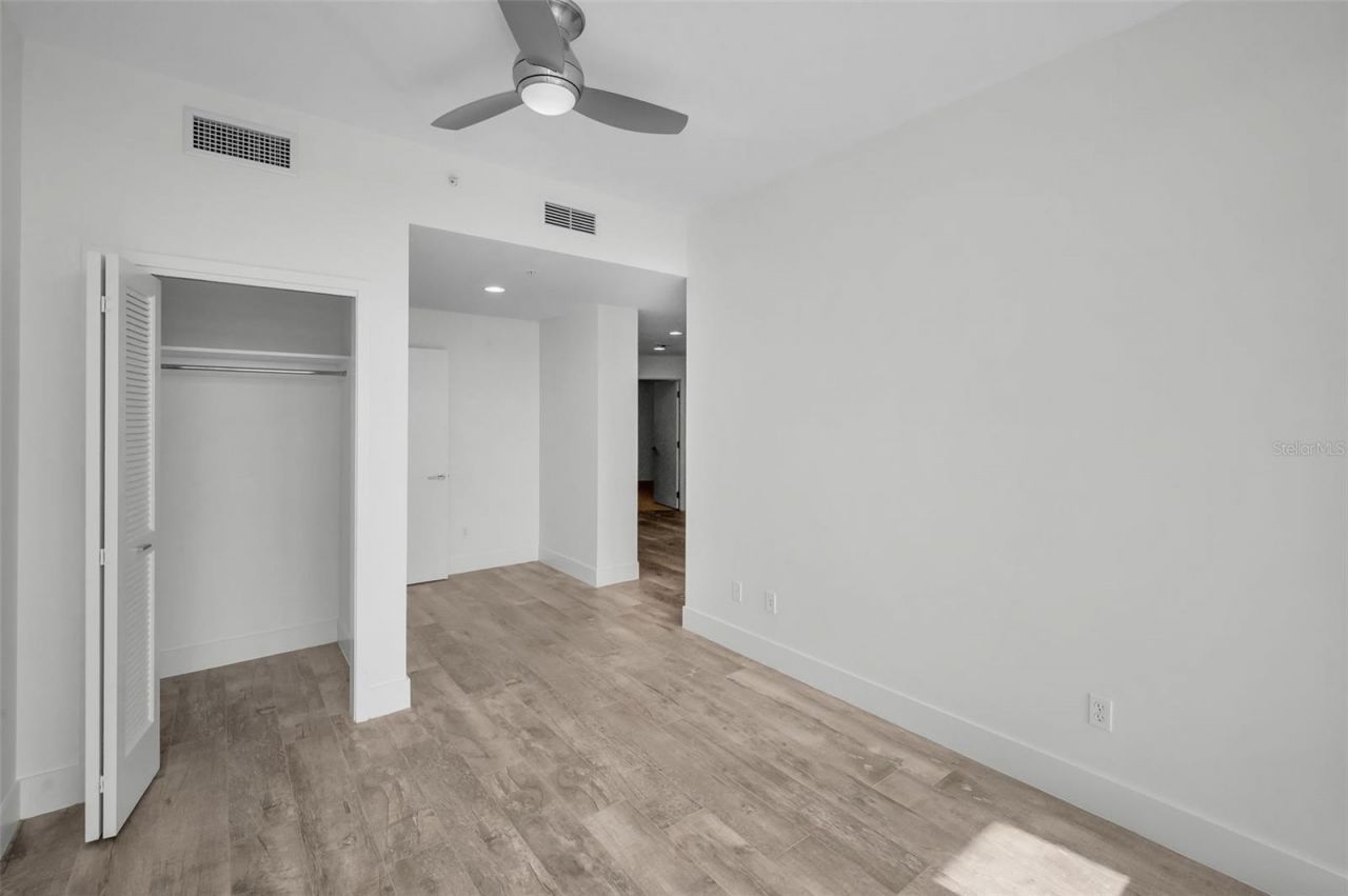 175 1st Street S, Unit 2604, Saint Petersburg, FL 33701 Photo