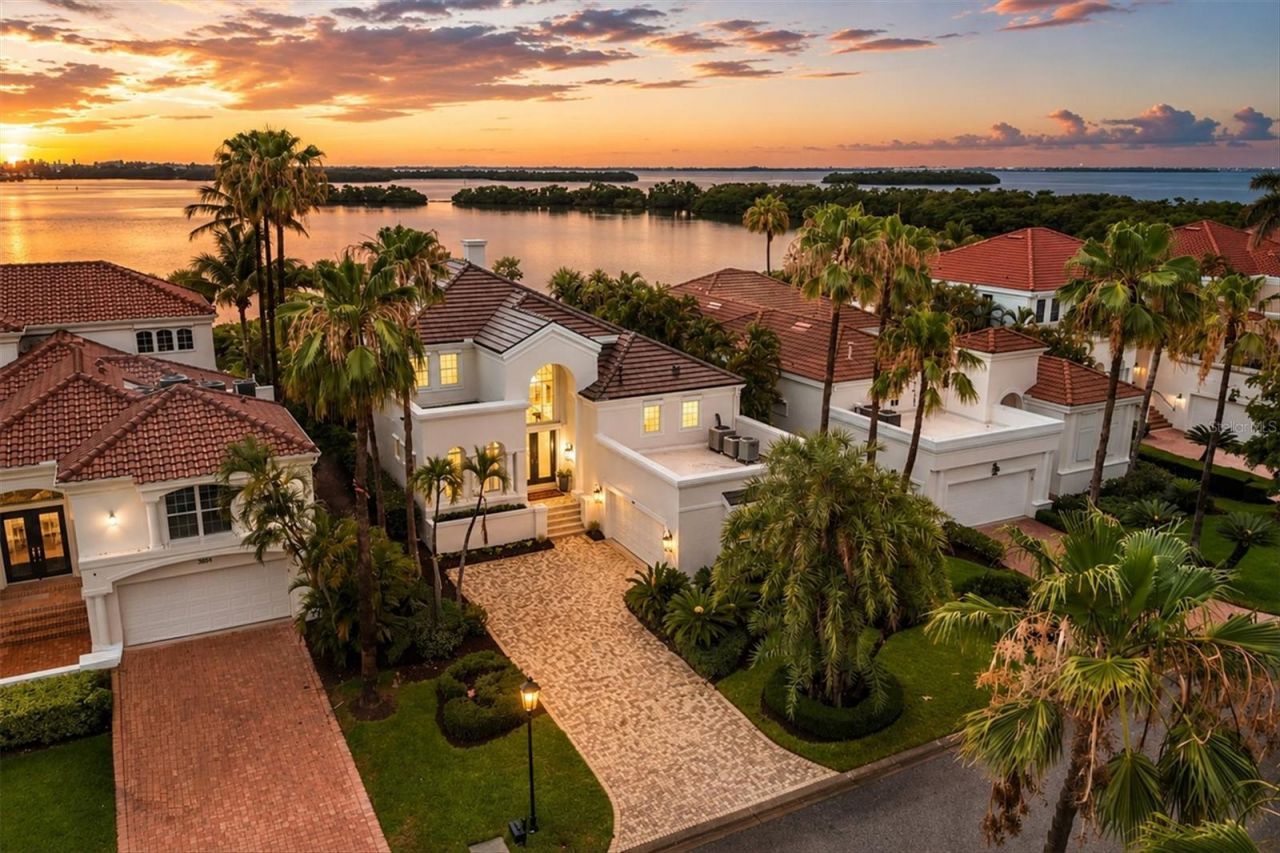 3606 Fair Oaks Place, Longboat Key, FL 34228 Photo