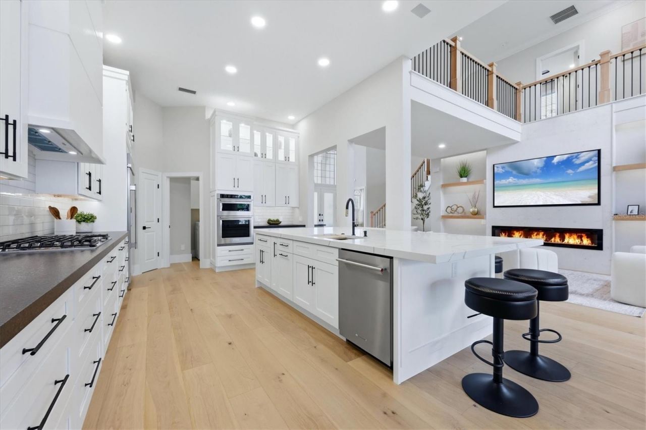3606 Fair Oaks Place, Longboat Key, FL 34228 Photo