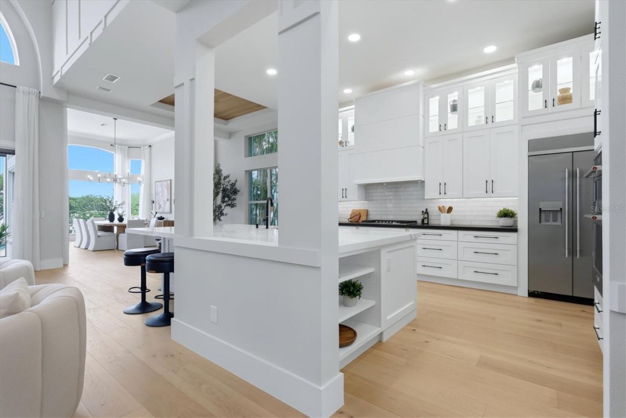 3606 Fair Oaks Place, Longboat Key, FL 34228 Photo