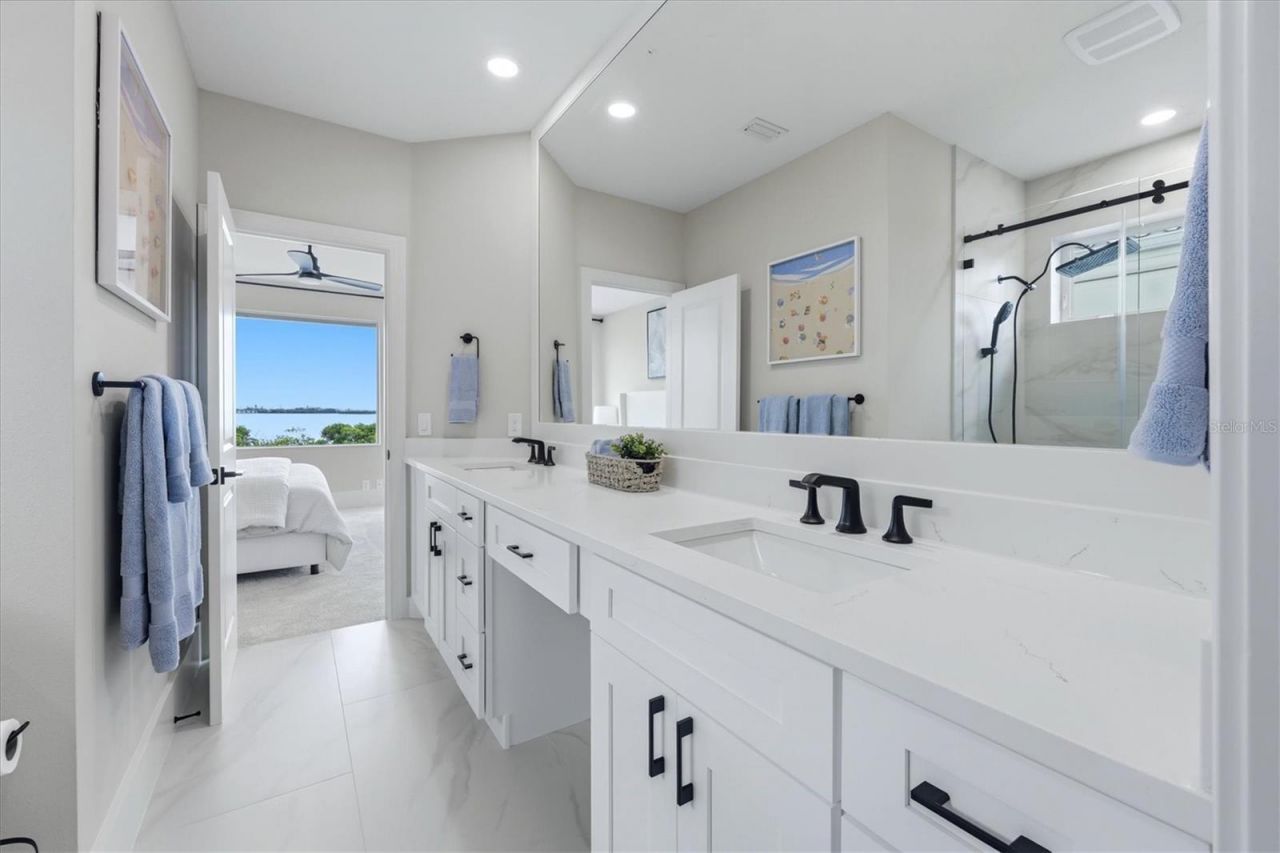 3606 Fair Oaks Place, Longboat Key, FL 34228 Photo