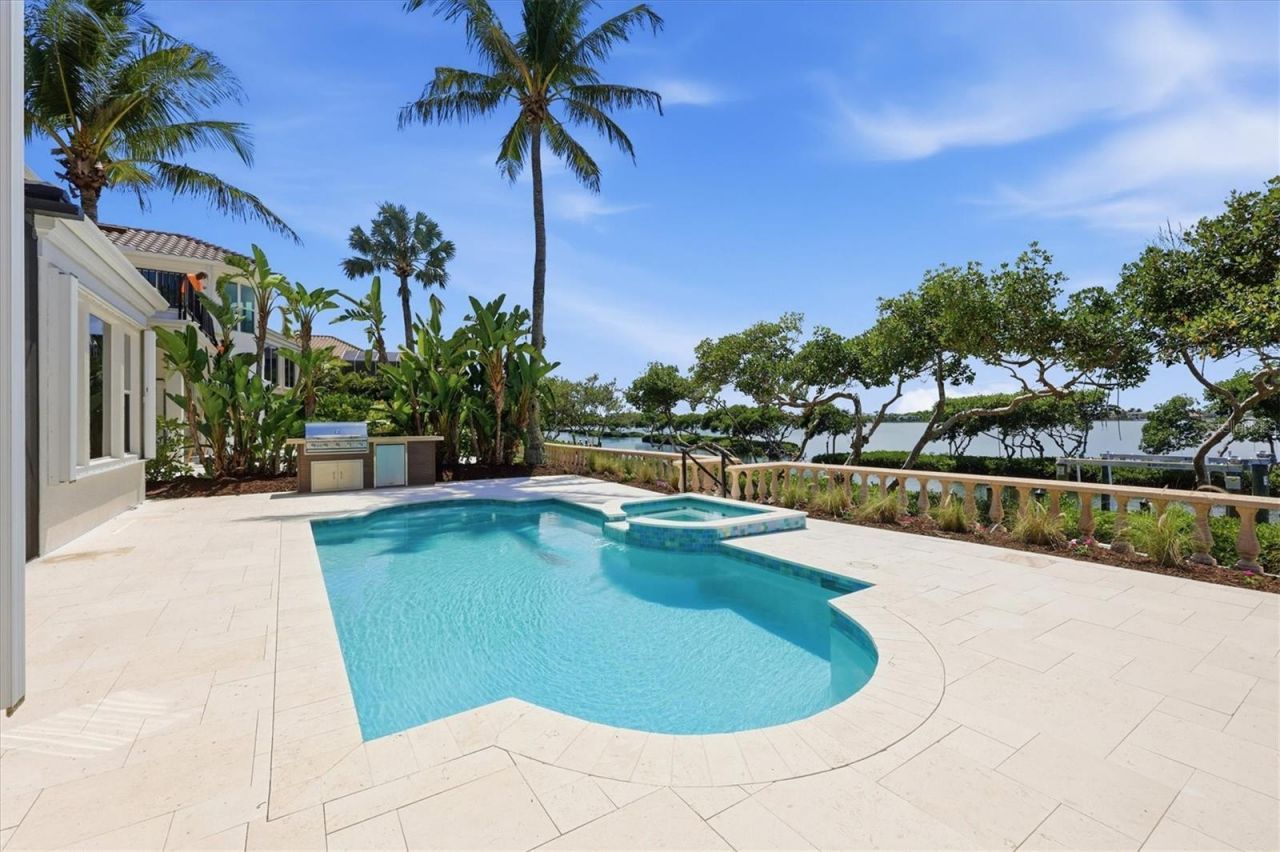 3606 Fair Oaks Place, Longboat Key, FL 34228 Photo