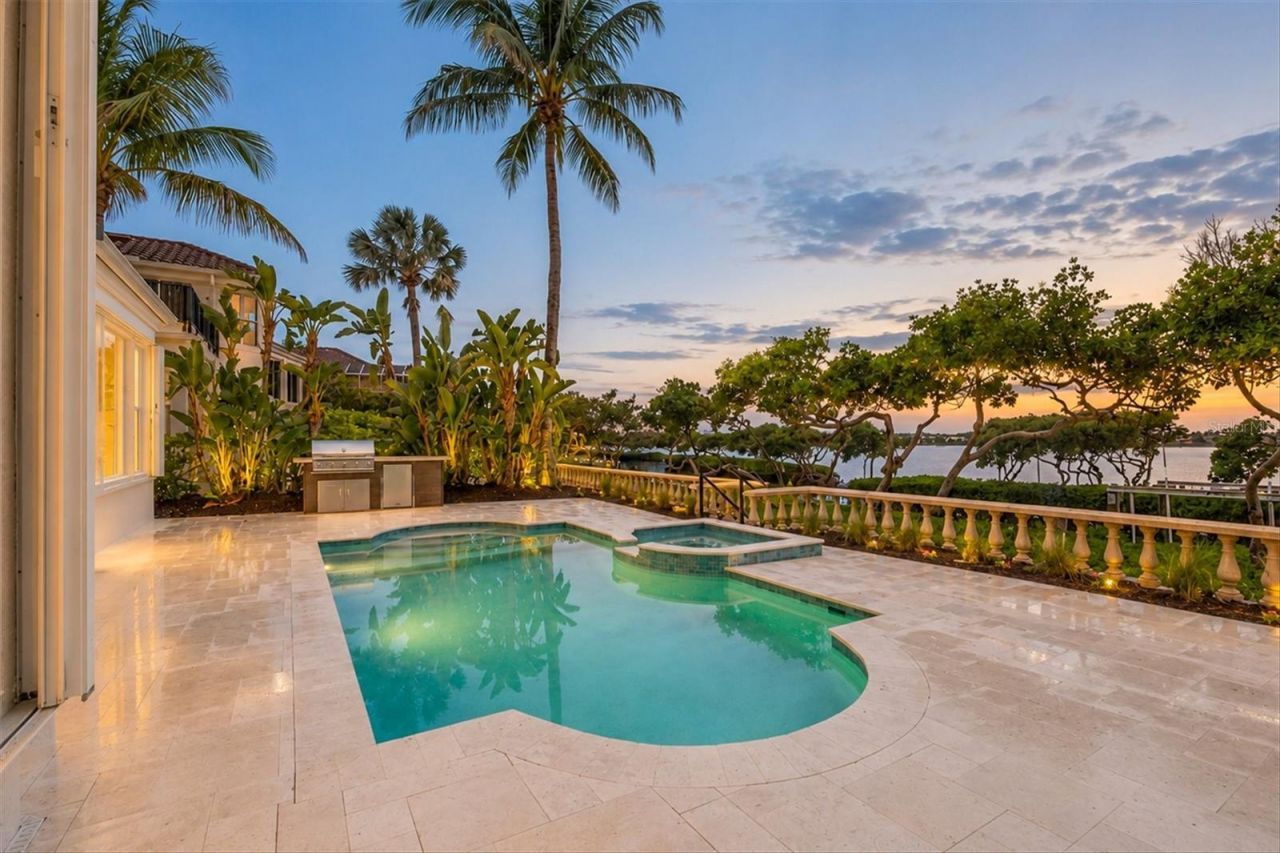 3606 Fair Oaks Place, Longboat Key, FL 34228 Photo