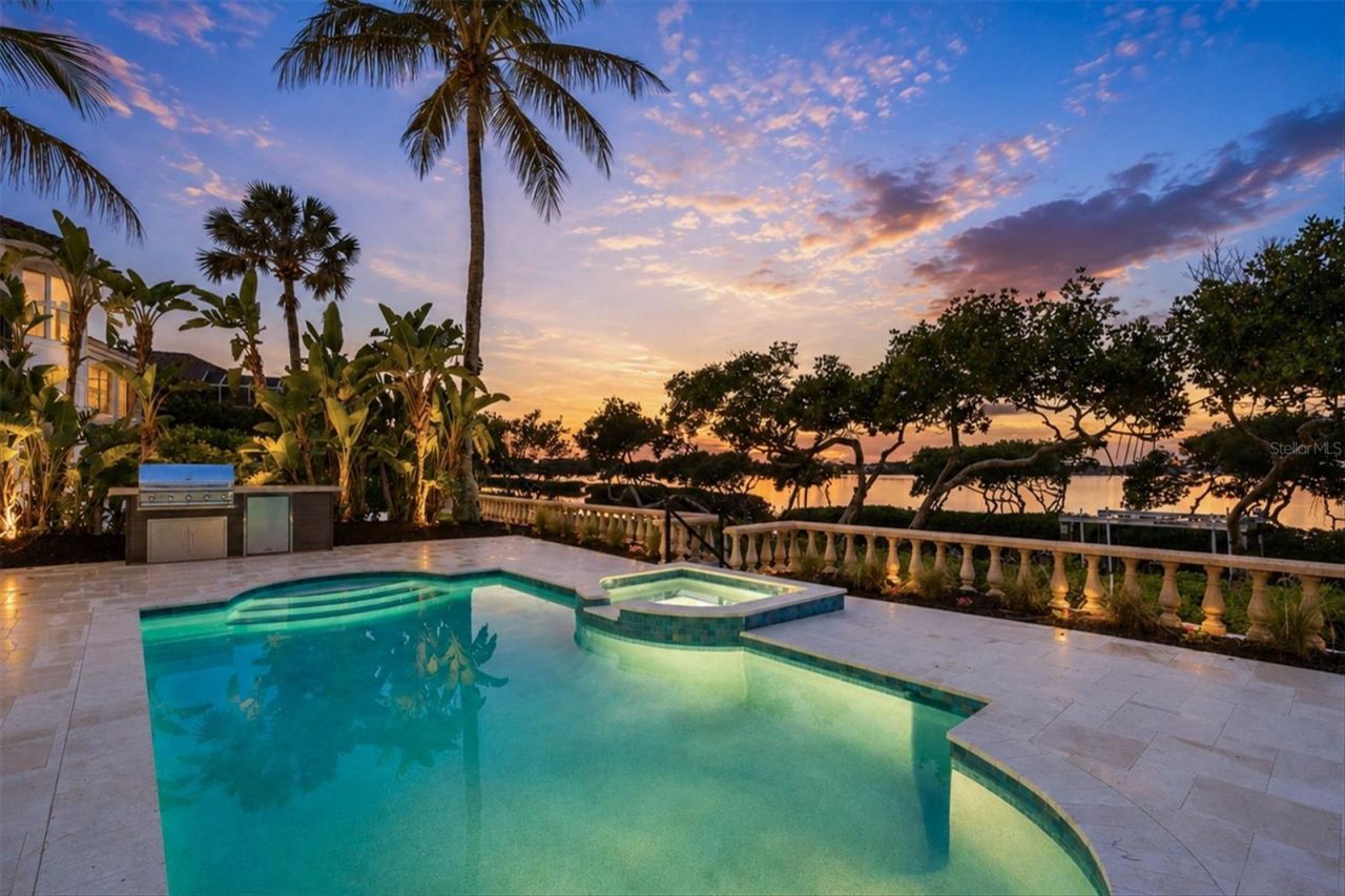 3606 Fair Oaks Place, Longboat Key, FL 34228 Photo