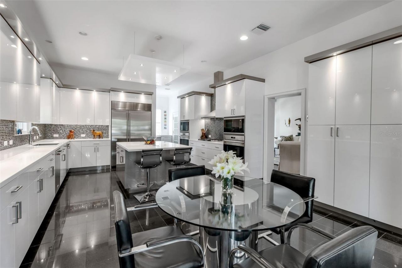 101 Osprey Point Drive, Osprey, FL 34229 Photo