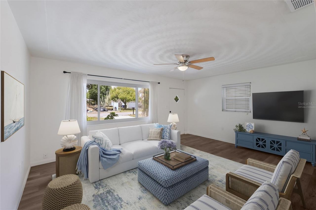 2654 Grand Cayman Street, Sarasota, FL 34231 Photo