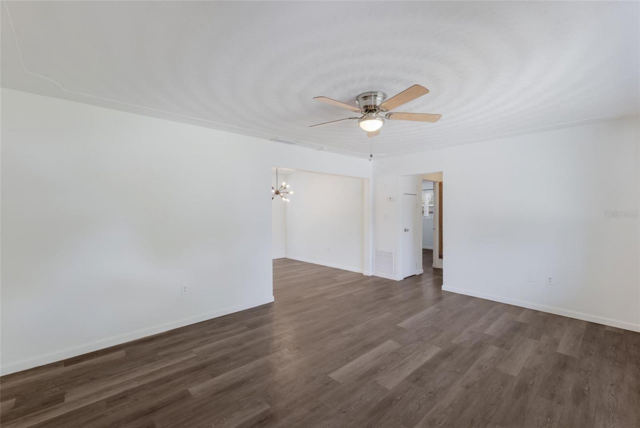 2654 Grand Cayman Street, Sarasota, FL 34231 Photo
