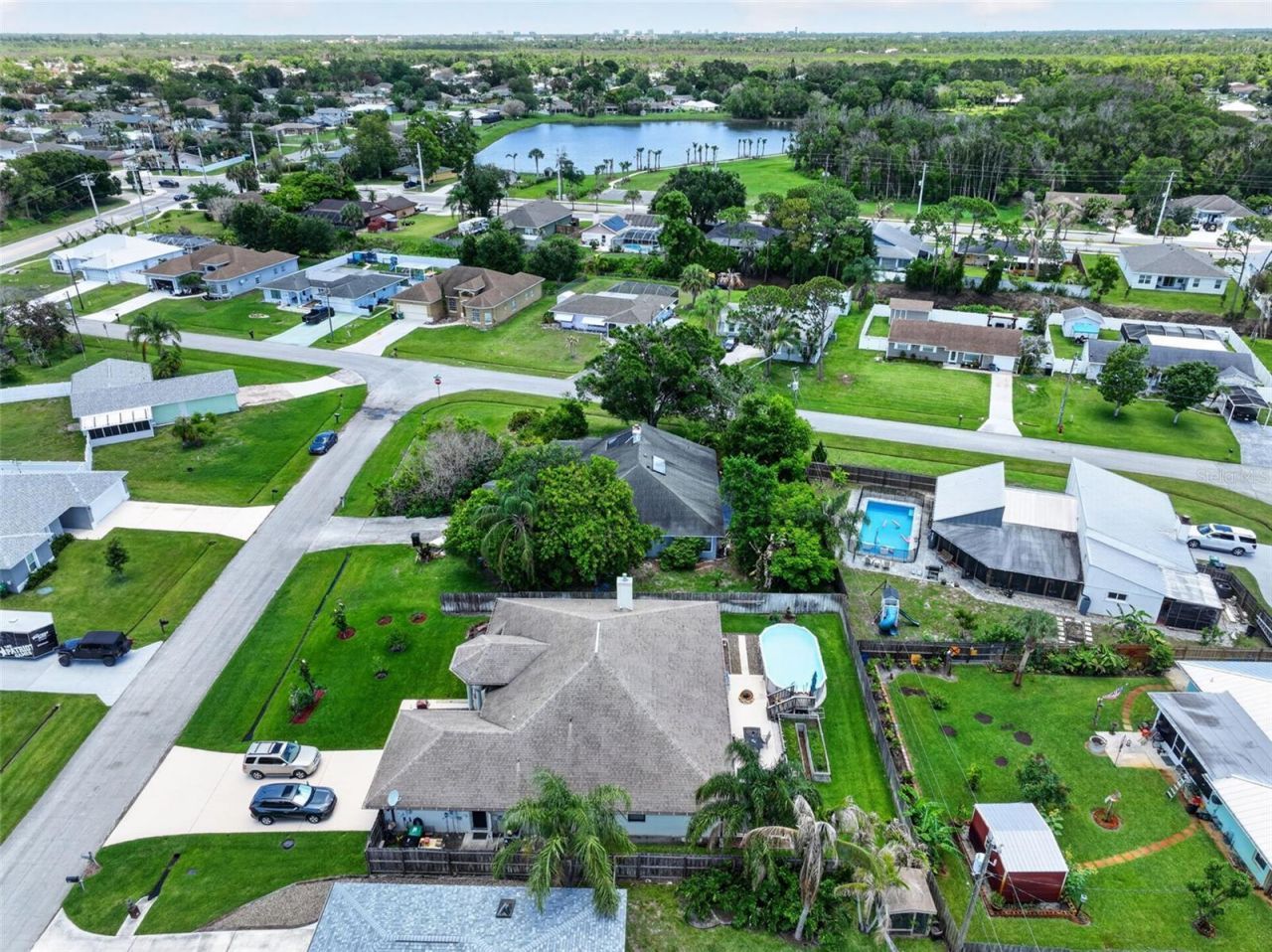 674 SE Starfish Avenue, Port Saint Lucie, FL 34983 Photo