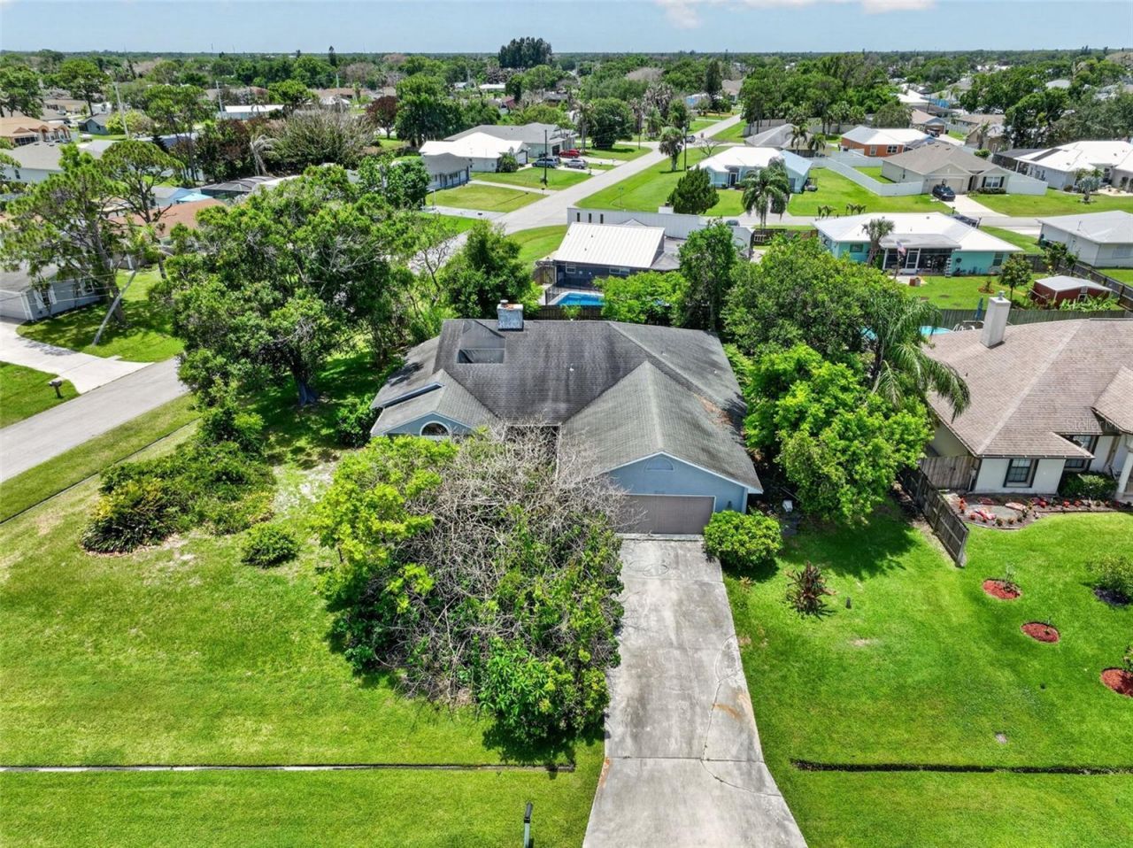 674 SE Starfish Avenue, Port Saint Lucie, FL 34983 Photo