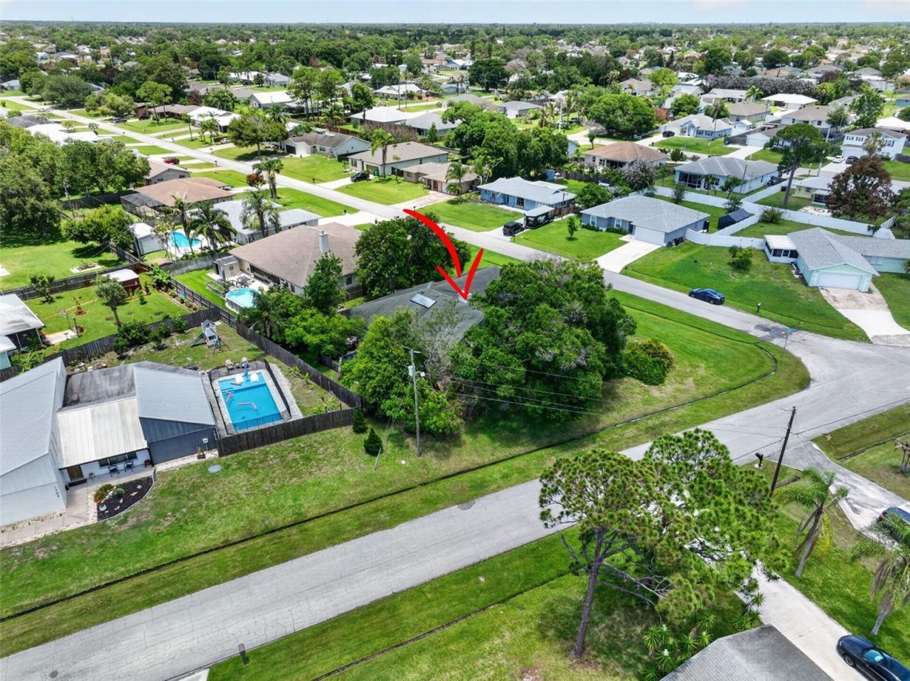 674 SE Starfish Avenue, Port Saint Lucie, FL 34983 Photo