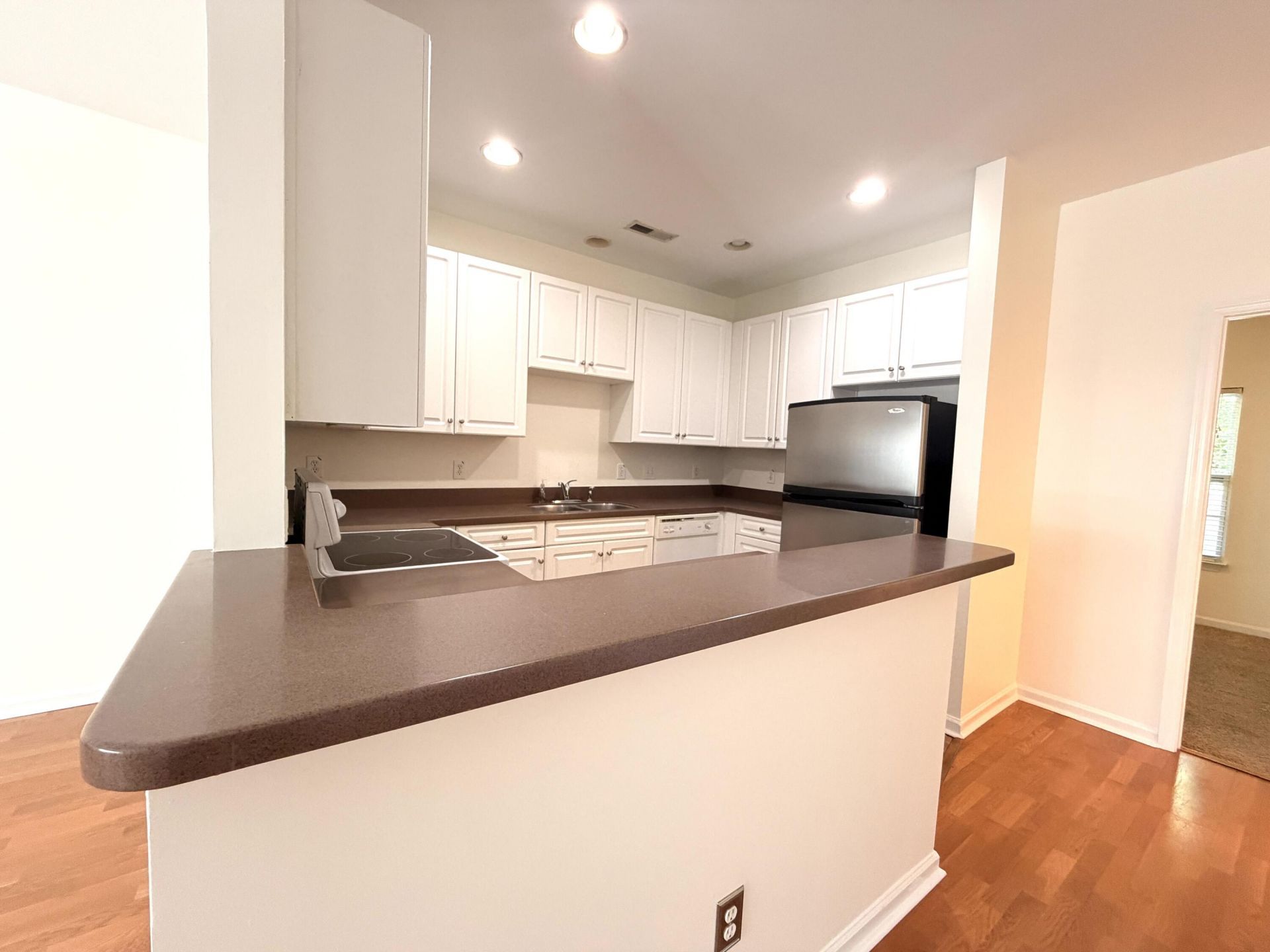4105 Perrine Street Photo 5