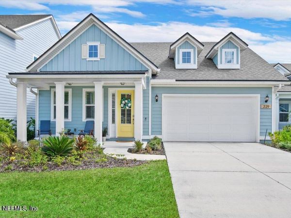 229 PIONEER VILLAGE Drive, Ponte Vedra, FL 32081