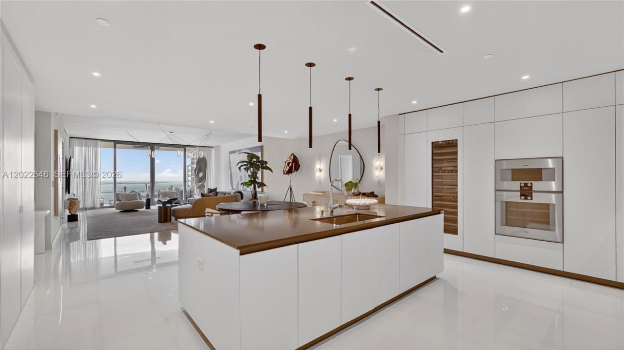 300 Biscayne Blvd Way , Unit 3604, Miami, FL 33131 Photo