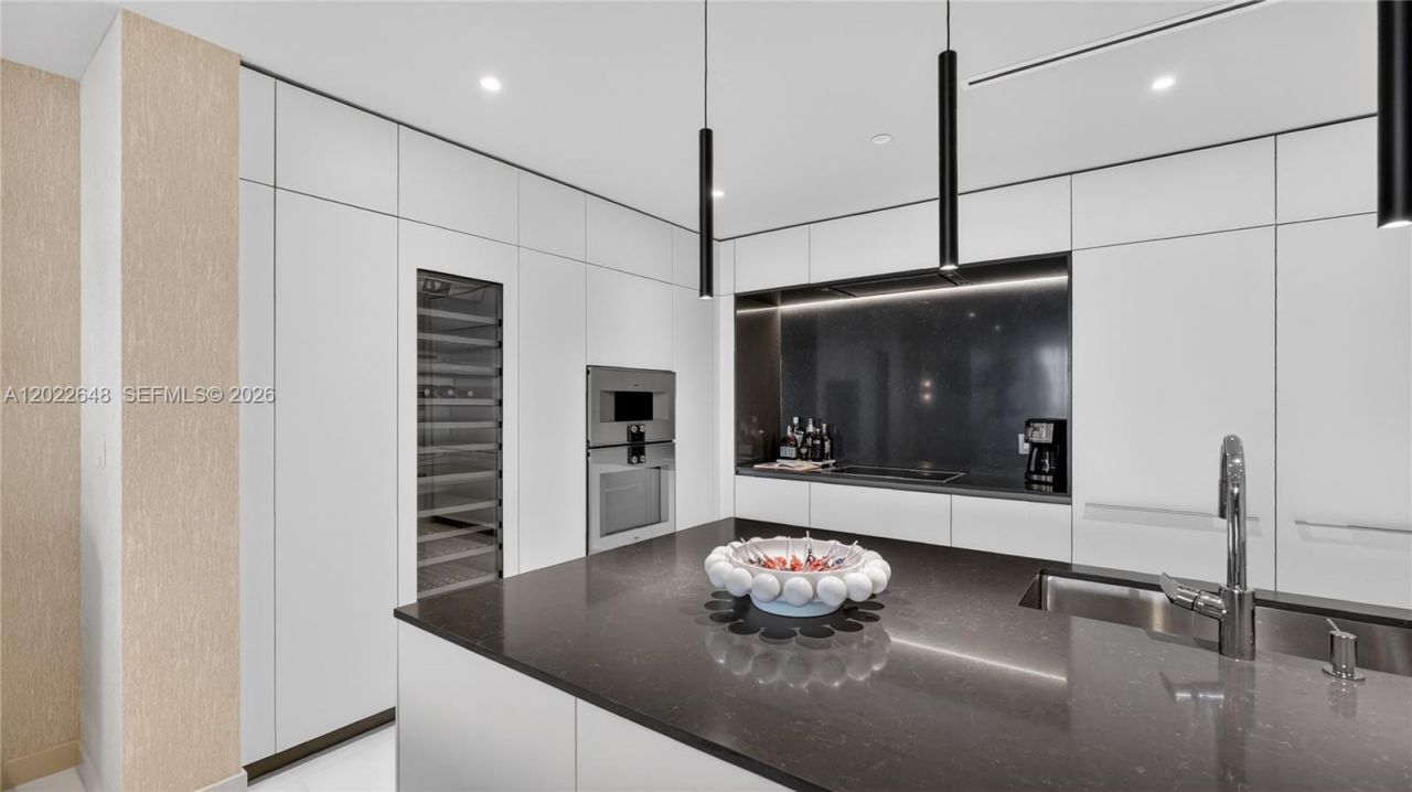 300 Biscayne Blvd Way , Unit 3604, Miami, FL 33131 Photo