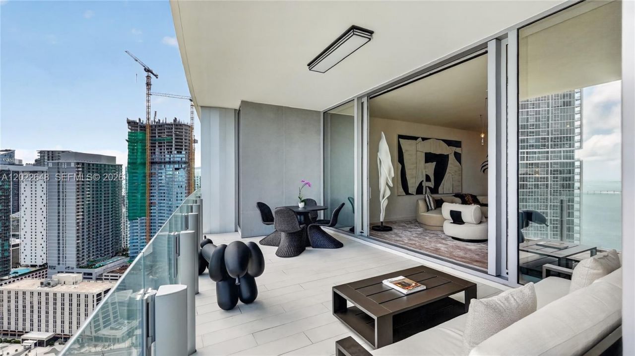 300 Biscayne Blvd Way , Unit 3604, Miami, FL 33131 Photo