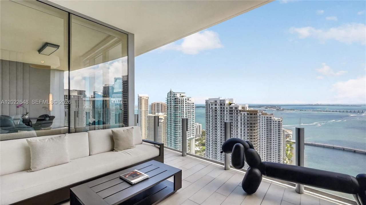 300 Biscayne Blvd Way , Unit 3604, Miami, FL 33131 Photo