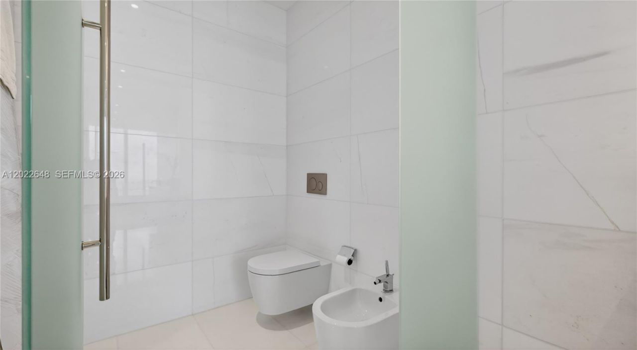 300 Biscayne Blvd Way , Unit 3604, Miami, FL 33131 Photo