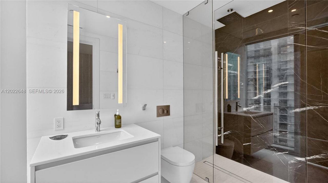 300 Biscayne Blvd Way , Unit 3604, Miami, FL 33131 Photo