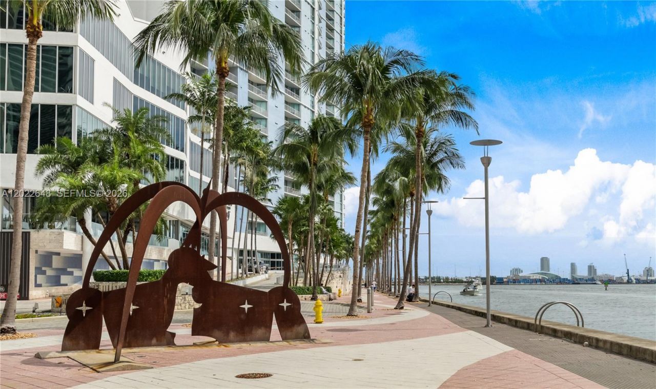 300 Biscayne Blvd Way , Unit 3604, Miami, FL 33131 Photo